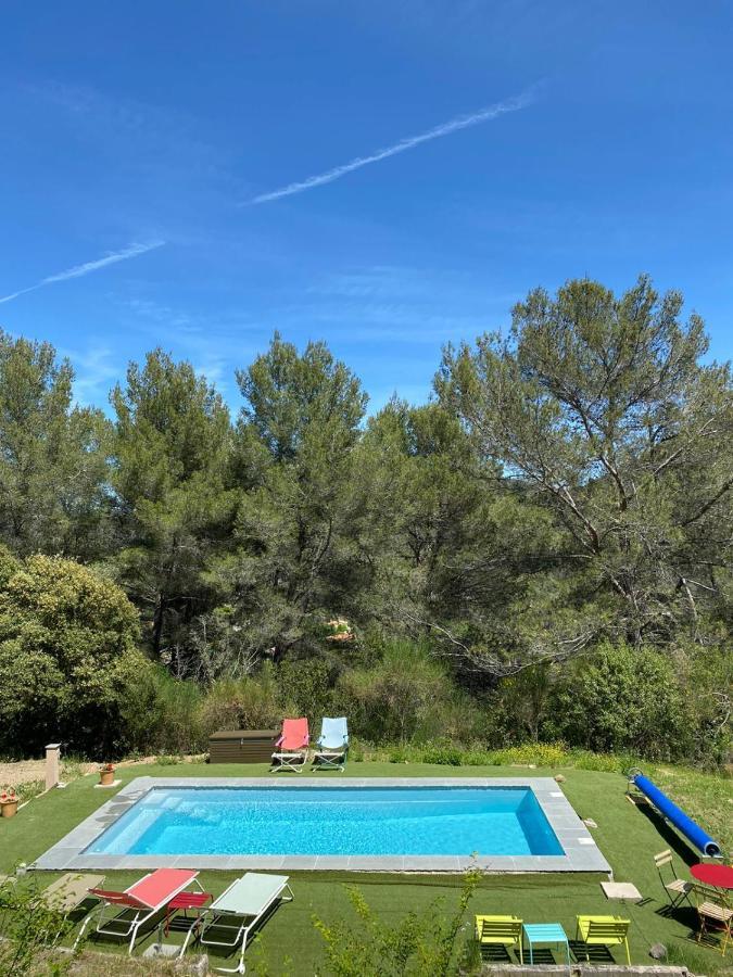 Ferienwohnung Le Gite Des Cadieres Evenos Exterior foto