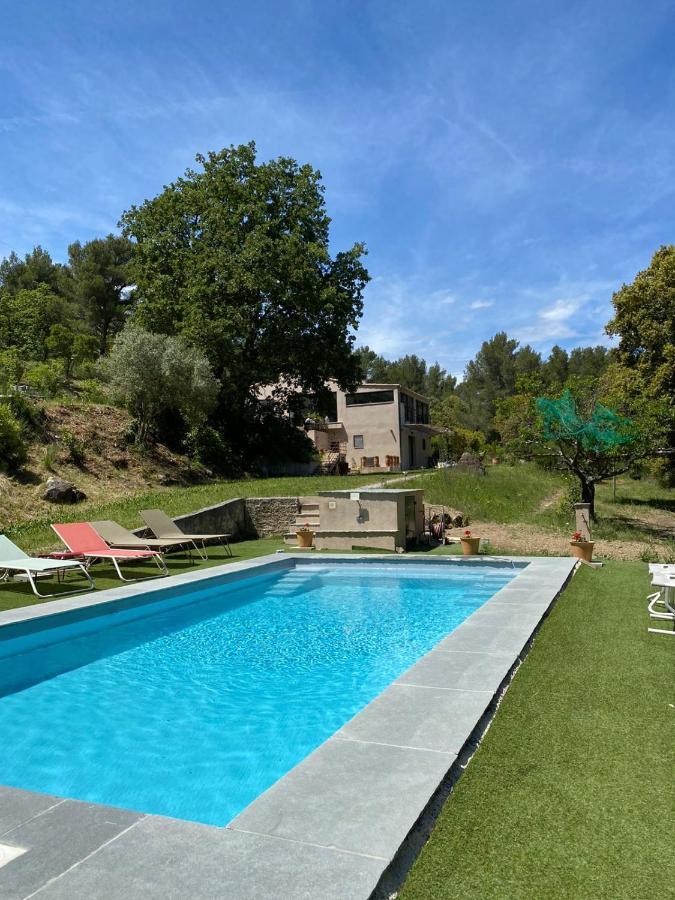Ferienwohnung Le Gite Des Cadieres Evenos Exterior foto