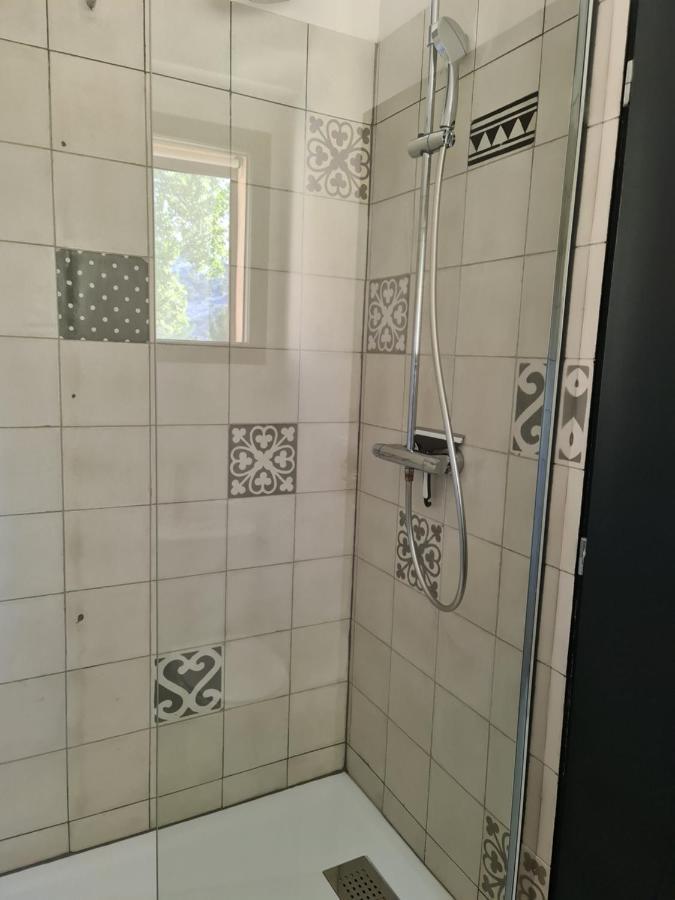Ferienwohnung Le Gite Des Cadieres Evenos Exterior foto